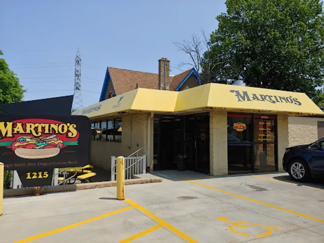 Martino's Chicago-Style Hot Dogs & Italian Beef
