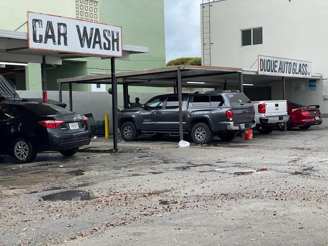El Nica Car Wash