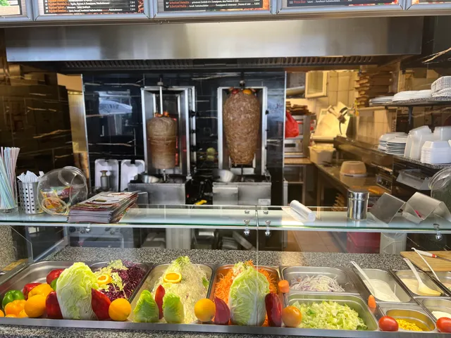 Gerolsteiner Kebap Pizza Haus