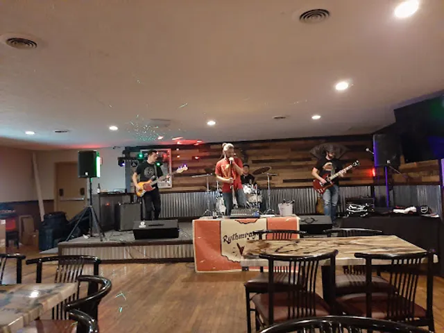 Lee's Sports & Spirits