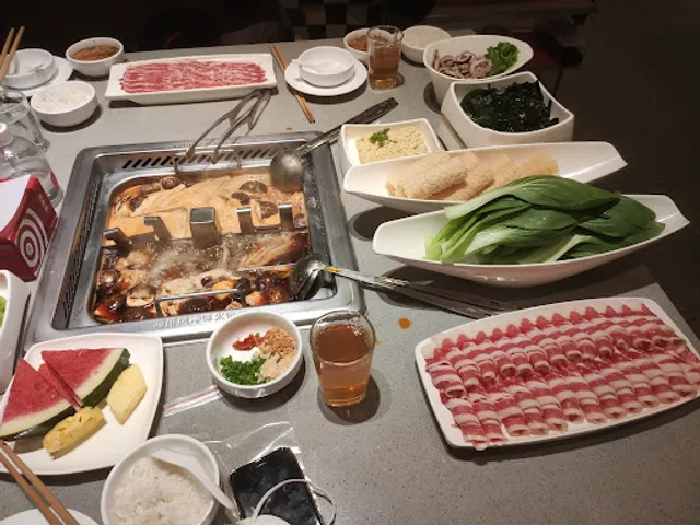 海底捞火锅 Haidilao Hot Pot @Pakuwon Trade Center