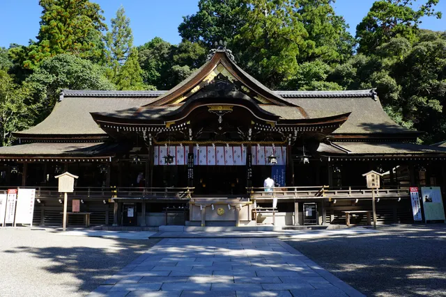 Omiwa Shrine Haiden