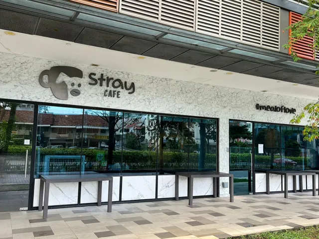 Stray Cafe
