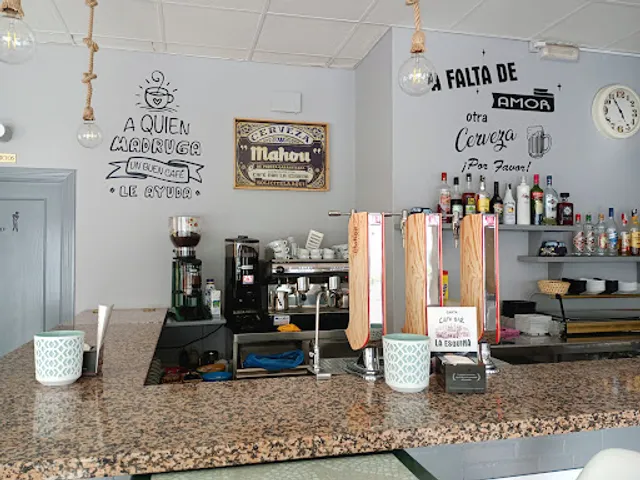 Café bar la esquina