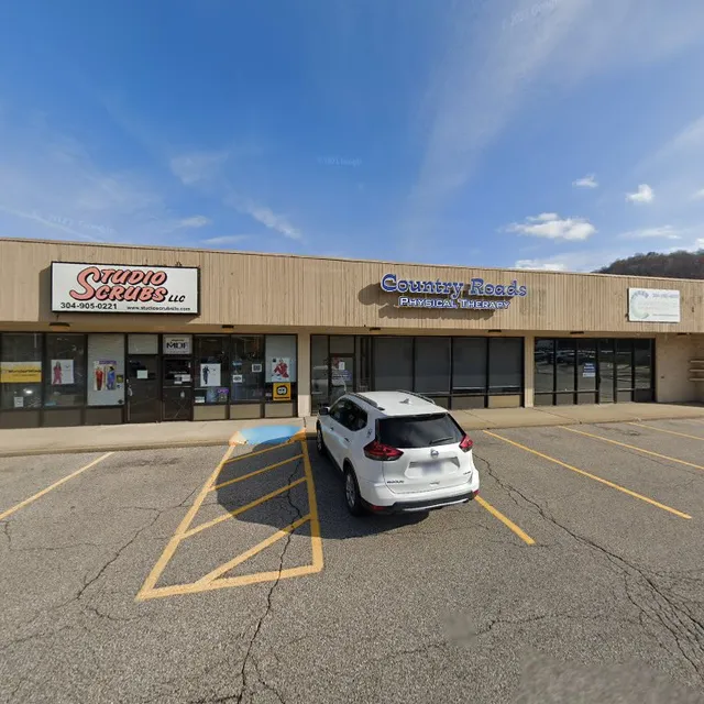 Studio Scrubs - Wheeling