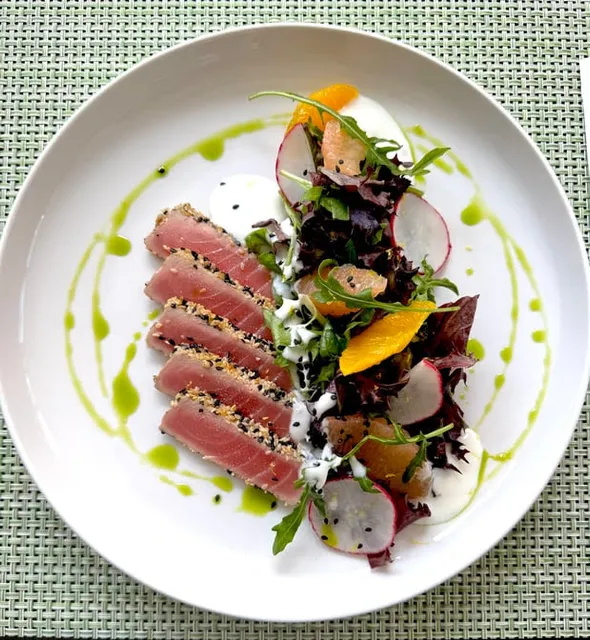 HFR Contemporary Kitchen & Bar