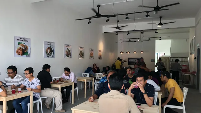 Warung Abe Nasi Kukus & Nasi Kerabu Cyberjaya