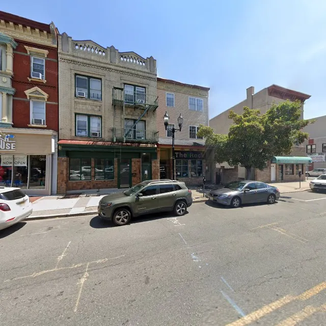 OJ Mac’s Irish Publick House