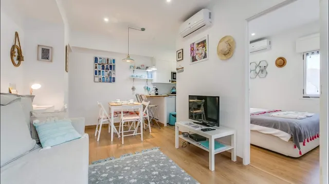 Beach House Apartment