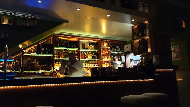 VÓ MARIA - COCKTAIL BAR