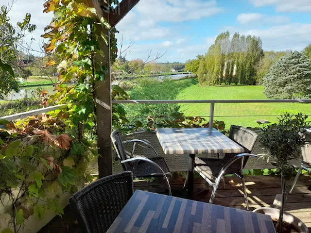 Auberge du Pont Canal