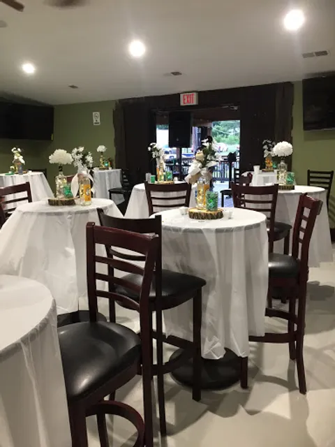 The Refuge Restaurant & Lounge