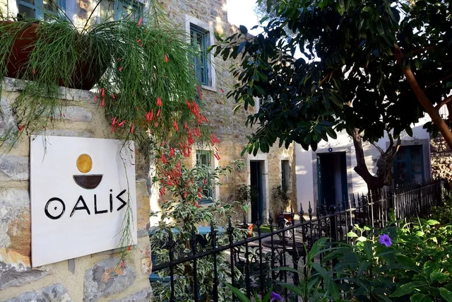 Oalis Hotel
