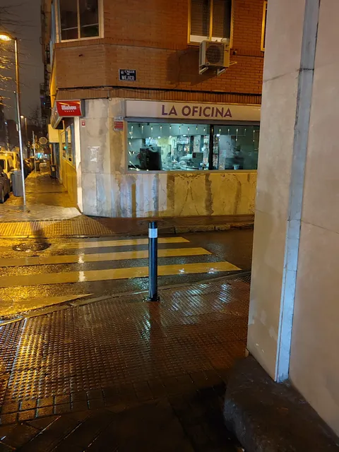 Cafetería Restaurante La Oficina