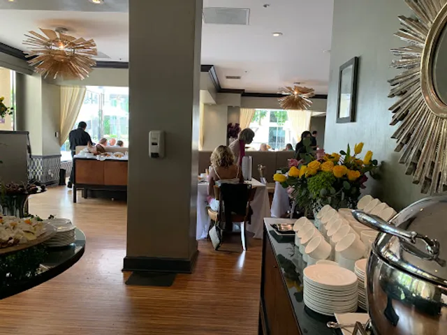 Silver Trumpet Restaurant and Bar