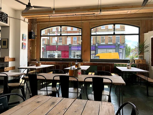 Miss Margherita - Sourdough Pizzeria