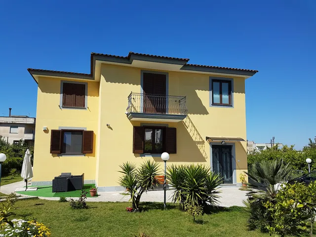 Villa Rosa Bed and Breakfast