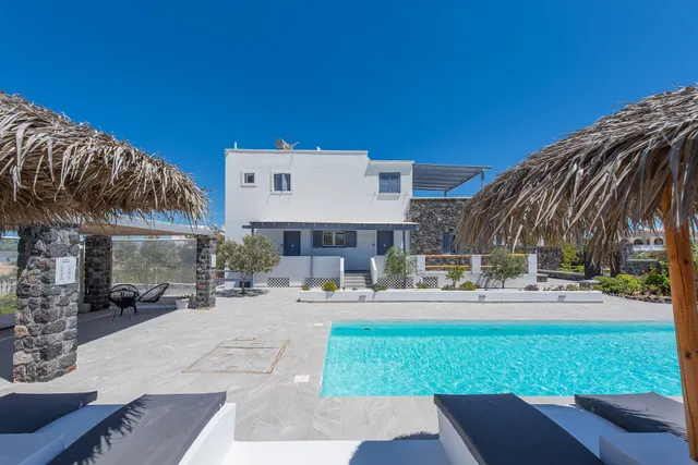 Golden Sunrise Suites Santorini