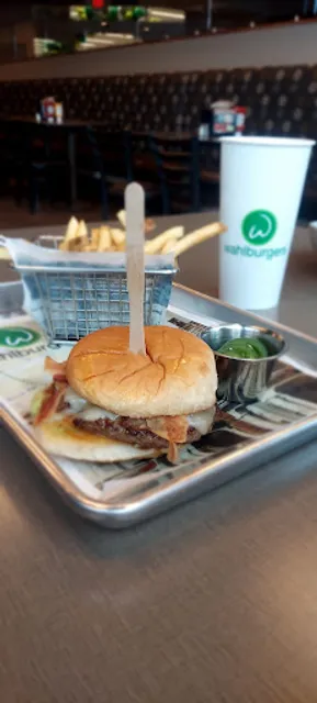Wahlburgers @ Hy-Vee
