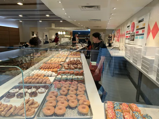 Cardigan Donuts - City Center