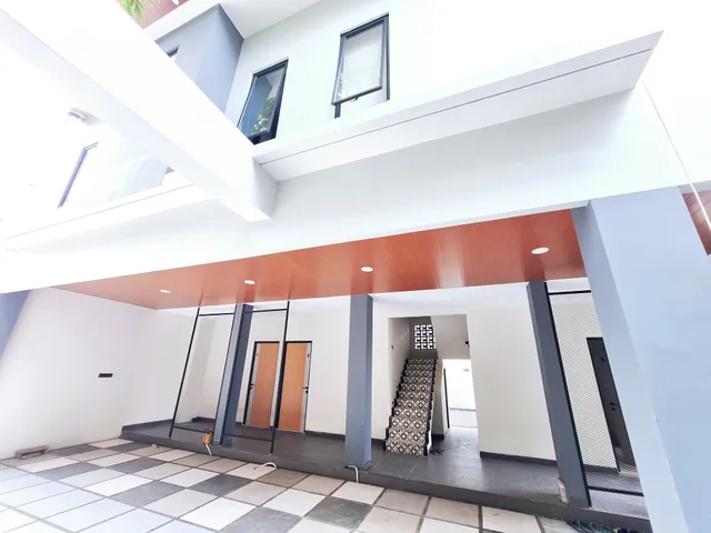 House of Aswana Monjali RedPartner