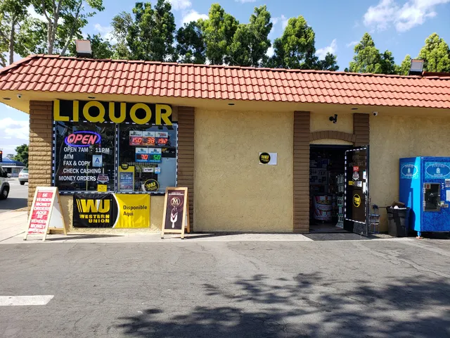 Gullien's Central Liquor