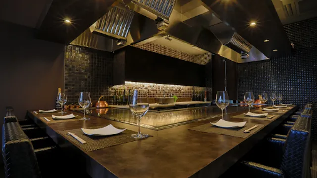 Teppan Dining L’ajitto