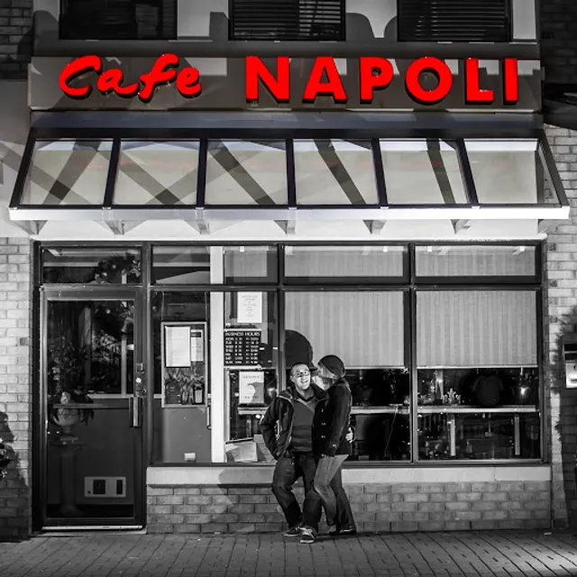 Napoli's Café