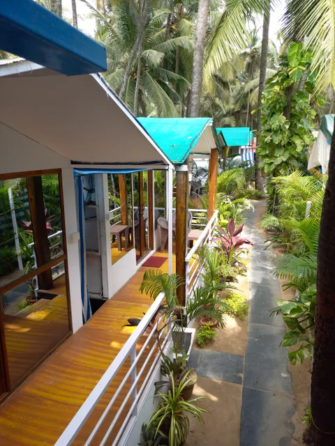 Royal Castle Beach Resort