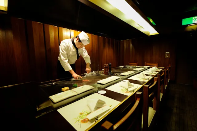 ホテルオークラ新潟 鉄板焼 や彦