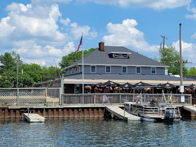 The White Lake Inn