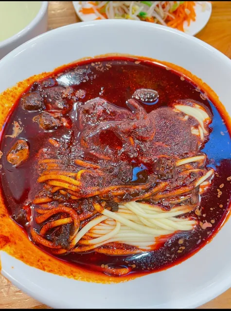 Yiwei Restaurant of Noodles with Soybean Paste