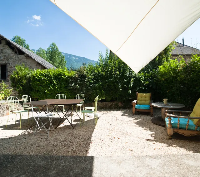 Cottage Artist'au Chat