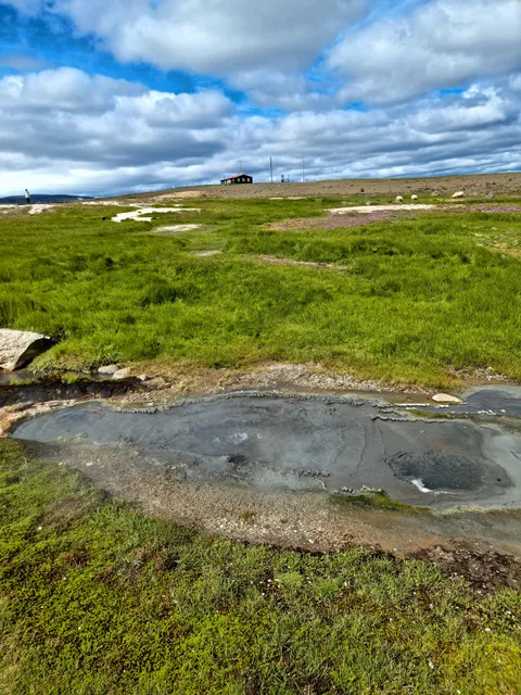 Hveravellir blue geothermal pool