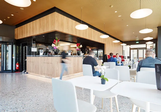 Gastronomie - Café West SIX