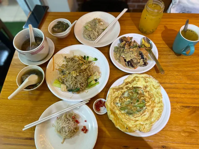 Leaf Corner Sembawang Vegetarian 慈素餐馆