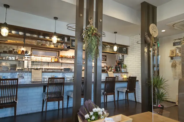 BRASSERIE A.yururi CAFE