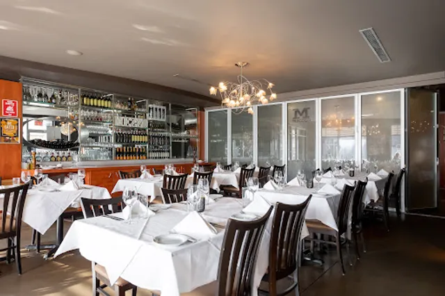 Mezzo Ristorante & Lounge