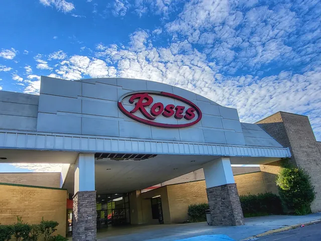 Roses Flooring and Furniture