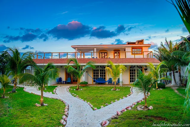 El Milagro Beach Hotel and Marina