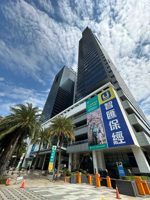 豐邑市政都心廣場 上樓