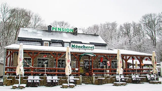 Gaststätte & Pension Möncherei