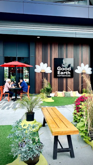Good Earth Coffeehouse