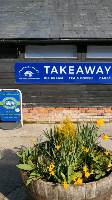 Pamphill Dairy Farm Shop
