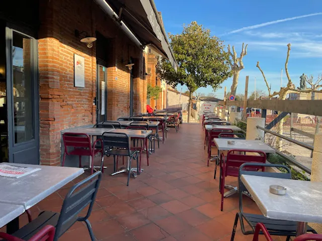 restaurant de la place