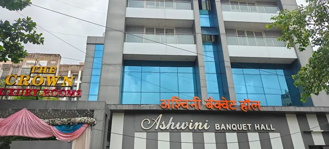 The Crown Business Hotel