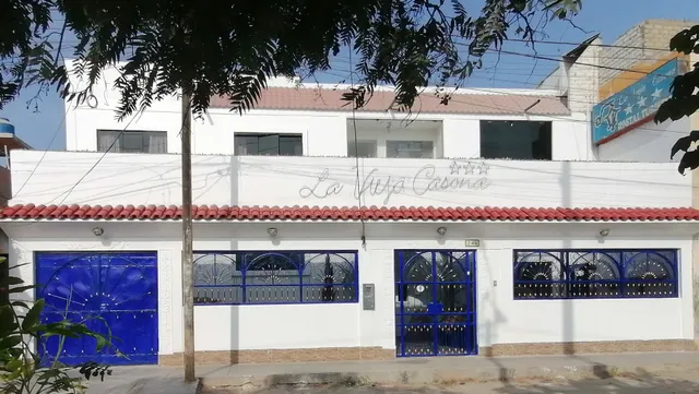 La Vieja Casona / Hotel Turistico