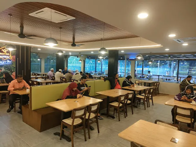 Q Bistro Universiti Malaya