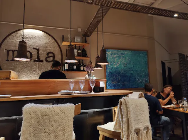 𝚖𝚘𝚕𝚊 𝑒𝓃 𝐸𝓁 𝒫𝒶𝓇𝒶𝒾́𝓈𝑜