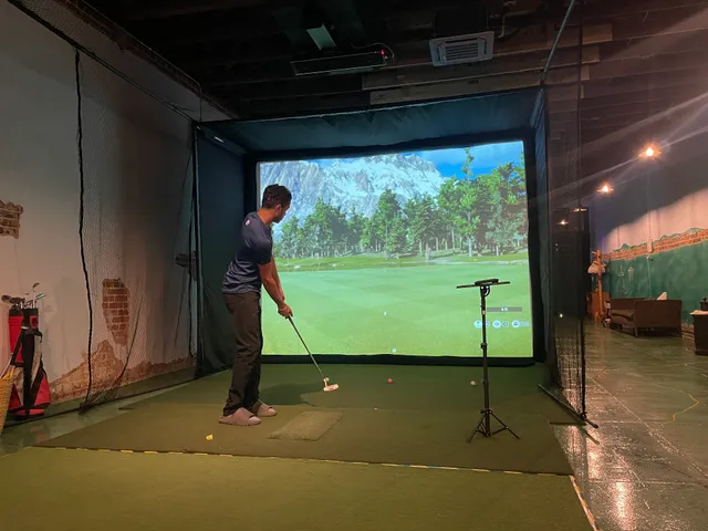 Jackalopes Indoor Golf and Games